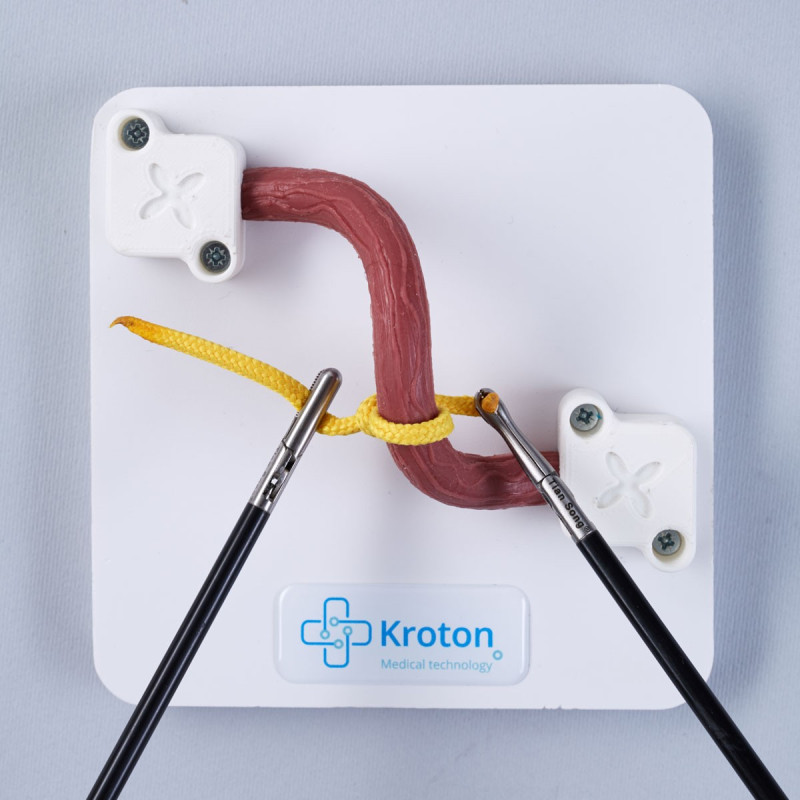 Learing knot tying laparoscopy Learing knot tying laparoscopy